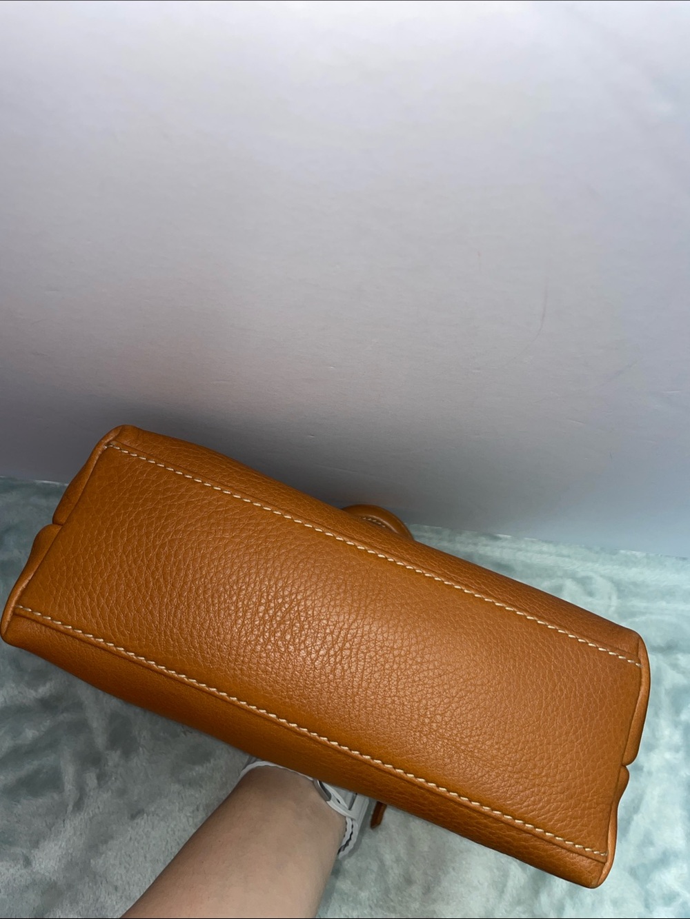 Dooney & Bourke ‘Dillen’ Satchel - Picture 5 of 15